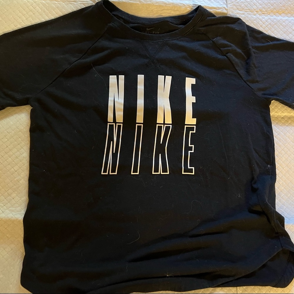 Nike t-shirt